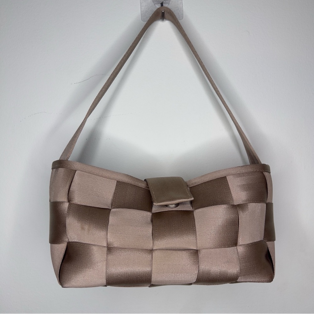 Harvey’s Seatbelt Bag Mini Shoulder Purse Beige Chrome Tan Color Vintage